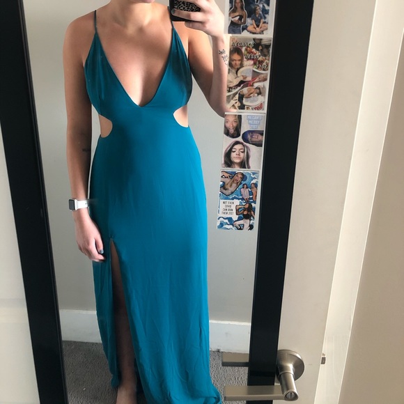 delilah maxi dress from superdown - Picture 4 of 4